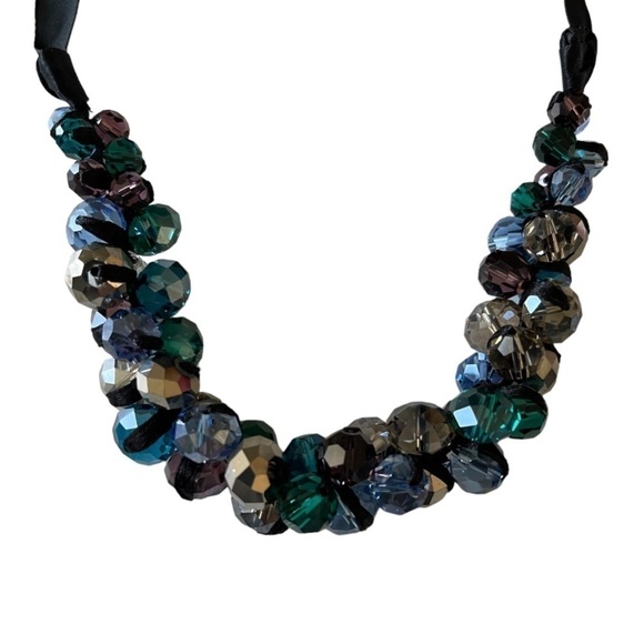 Multi-Color Crystal Cluster Ribbon Necklace - Picture 1 of 4